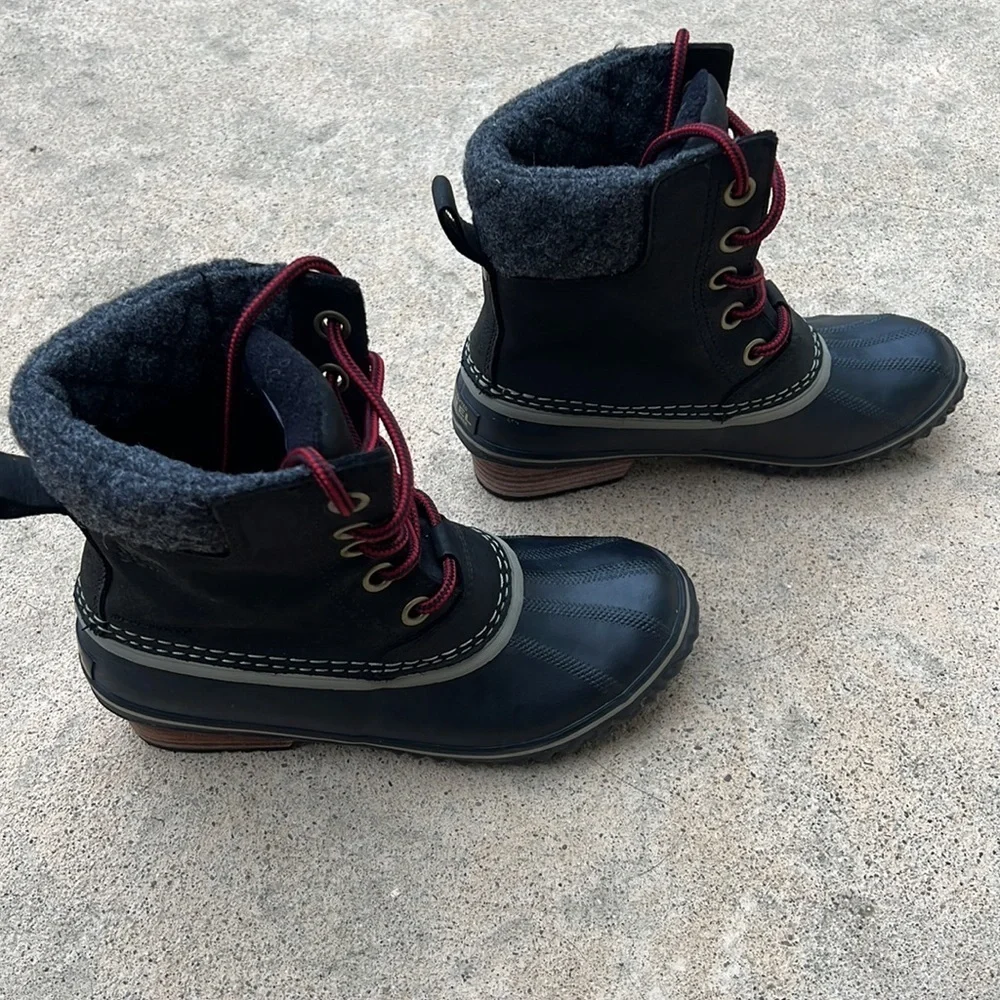 Sorel Slimpack II Lace Boot Women's Size 6